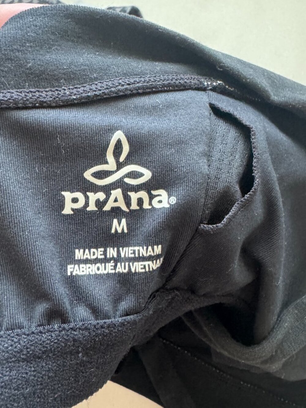 Prana Quinn Jacquard Tank Top Women's Size Medium Charcoal Built-In Bra Racerbac - Picture 5 of 12